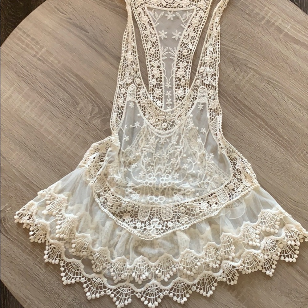 Beautiful Lace Racerback Tank - Picture 2 of 4